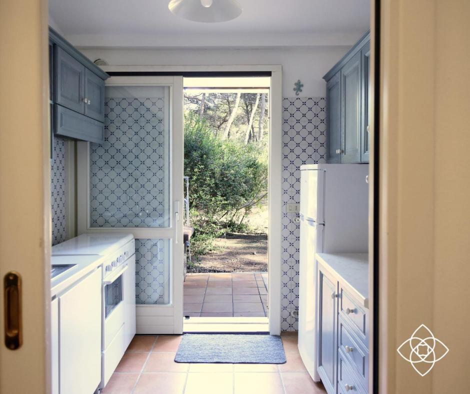Villa Biancospini, , Le Case Di Aurelia Guesthouse 卡斯特拉巴特滨海 外观 照片